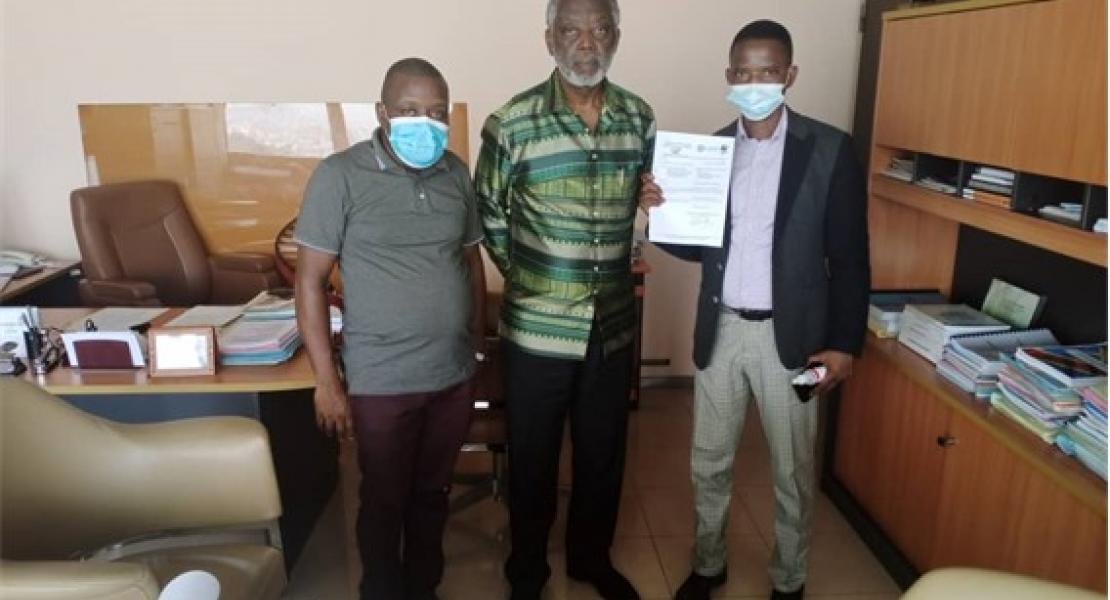 Elvis Mutiri MP and GLOBE DRC team